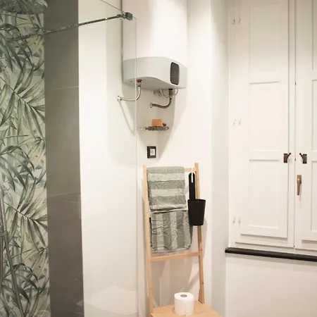 La Nina Aria Di Mare Nel Centro Storico